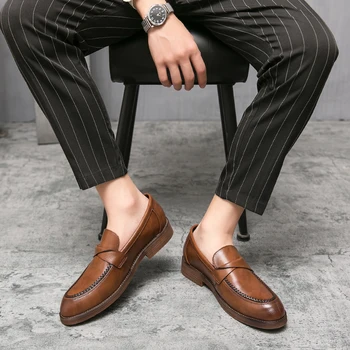 Туфли для делового костюма, универсальная повседневная амортизирующая Износостойкая обувь, новинка 2023 года, Модная мужская обувь, Кожаная обувь